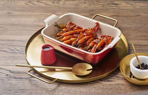 Le Creuset Stoneware Heritage Rectangular Dish, 2.5 qt. (10.5" x 7"), Cerise