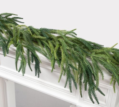 JOJOLEE 9FT Artificial Norfolk Pine Garlands, Pre-Lit Christmas Garland with Timer Lights 8 Modes, Battery Powered Evergreen Garland, Natural Hanging Greenery for Fireplace Mantle Stair Decor