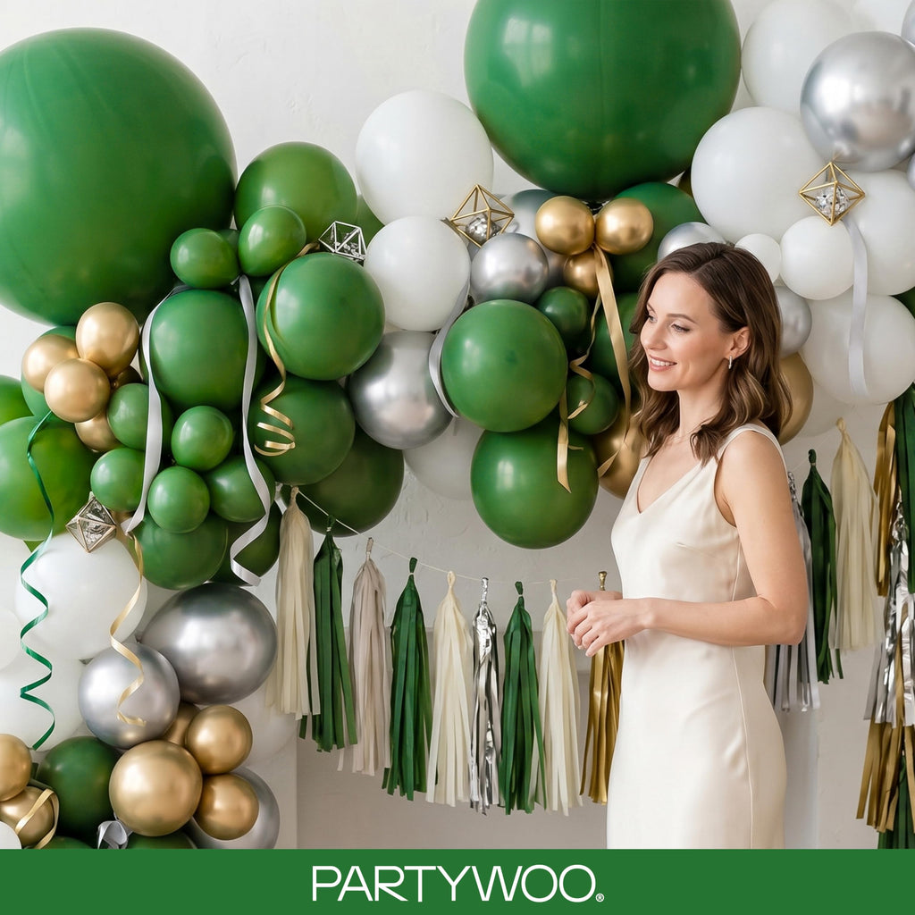 PartyWoo Dark Green Balloons 99pcs Different Sizes of 36 18 12 10 5 Inch Emerald Hunter Forest Green Balloon Arch Kit for Birthday Christmas Graduation Dinosaur Jungle Party Decorations Green-Y56