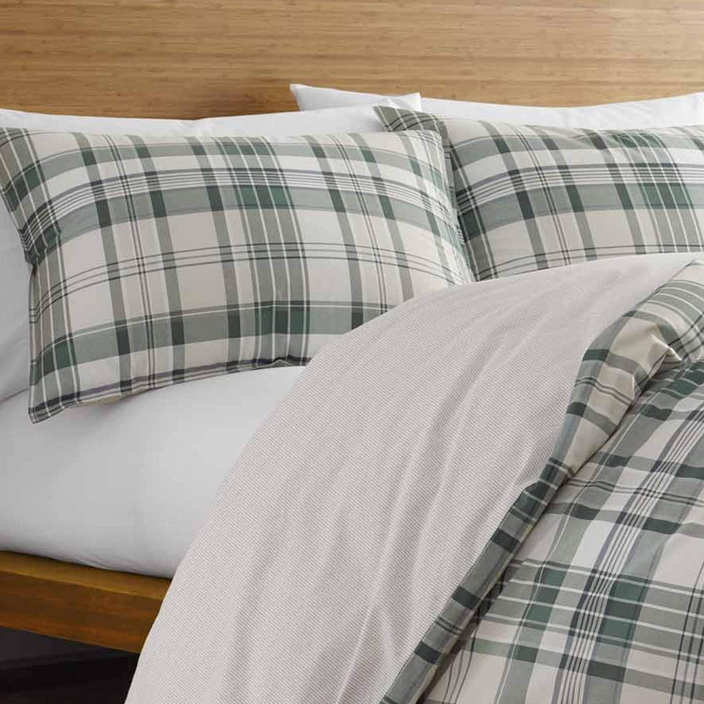 Eddie Bauer - Twin Duvet Cover Set, Soft Cotton Reversible Bedding with Lightweight Feel, 2 Piece Bedding with Matching Pillowcase (Timbers Evergreen)