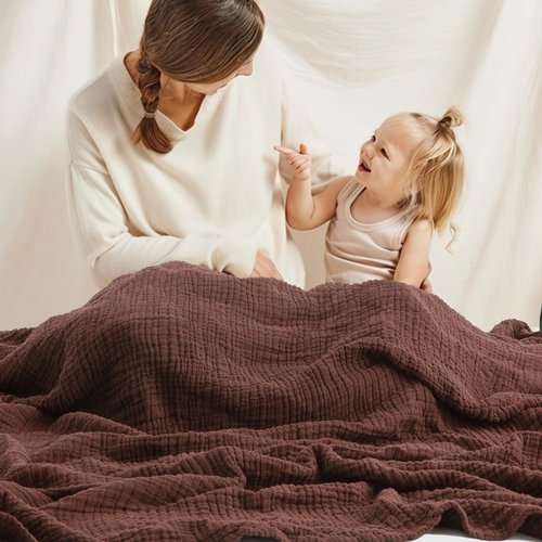 Carriediosa 100% Cotton Muslin Throw Blanket 108" X 90" King Size，4-Layers Summer Gauze Throws for Bed Couch，Soft Lightweight Breathable Linen Blankets Bedspread for Adults All Season，Dark Brown