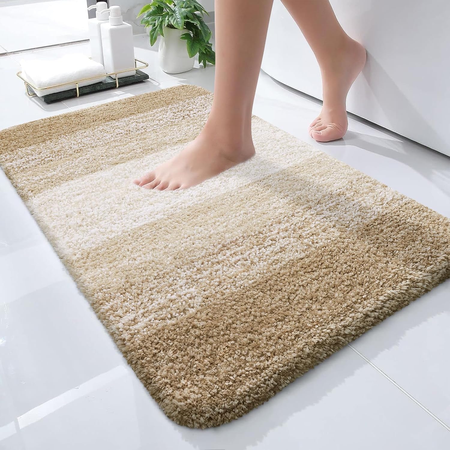 OLANLY Bath Rugs Mat - Extra Soft Microfiber, Quick Dry & Machine Washable - 24x16, Tan Color