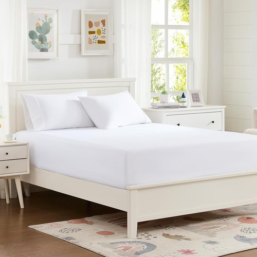 Hotella 100% Microfiber Fitted Sheet - Ultra Soft Queen Size 60"x80" | Deep Pocket, Machine Washable, White