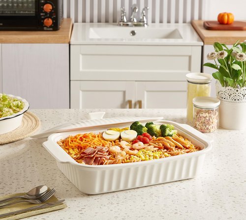 Large Baking Dish with Lid,5.5 Quart Lasagna Pan with Lid, 13.5x9 inch Ceramic Casserole Dish with Lid, Microwave, Dishwasher Safe, White
