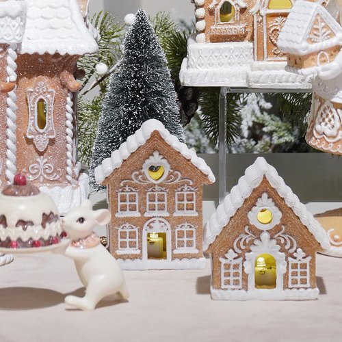Braxio Gingerbread House Kit - 2PCS Miniature Resin Houses with LED Light | 3 Inch Indoor Christmas Decor
