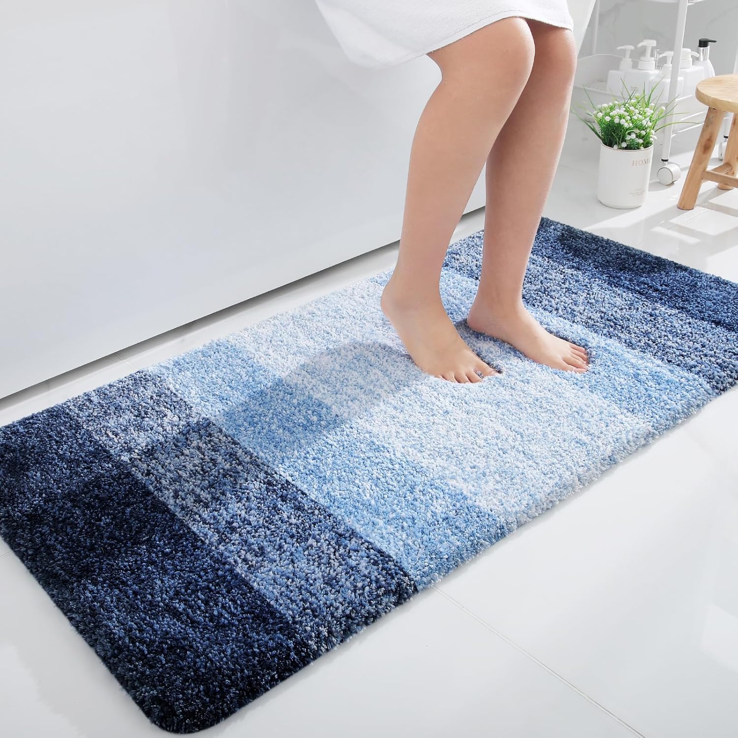 OLANLY Large Bathroom Rugs - Extra Soft Microfiber Mat | Quick Dry, Machine Washable, Navy 50x30