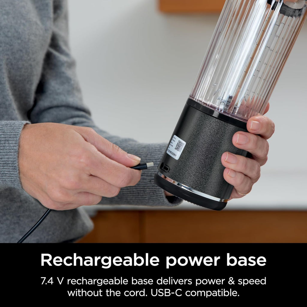 Ninja Blast Portable Blender - Cordless 18oz Personal Blender for Smoothies & Shakes | BPA Free, Leakproof, USB-C Rechargeable - Navy/Silver
