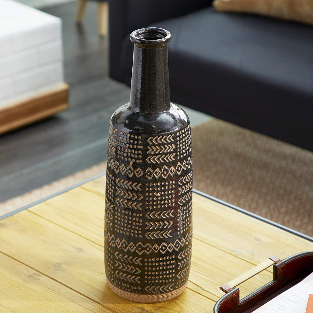 Deco 79 Porcelain Ceramic Decorative Vase Tribal Centerpiece Vase, Flower Vase for Home Decoration 6" x 6" x 18", Black