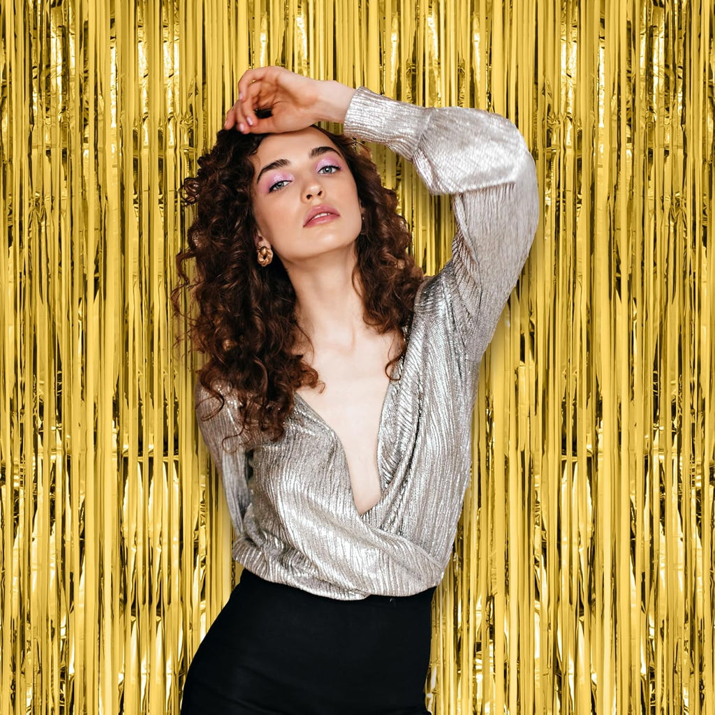 Voircoloria Gold Foil Fringe Backdrop Curtains - 2 Pack Tinsel Streamers for Parties & Celebrations