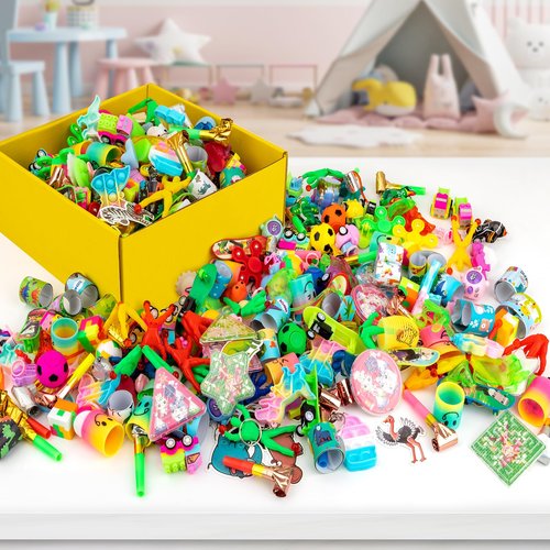 HNSYYF 300-Piece Kids Party Favors Toys Kit for Birthdays, Classroom Prizes, Easter Egg Hunts, Carnivals & More