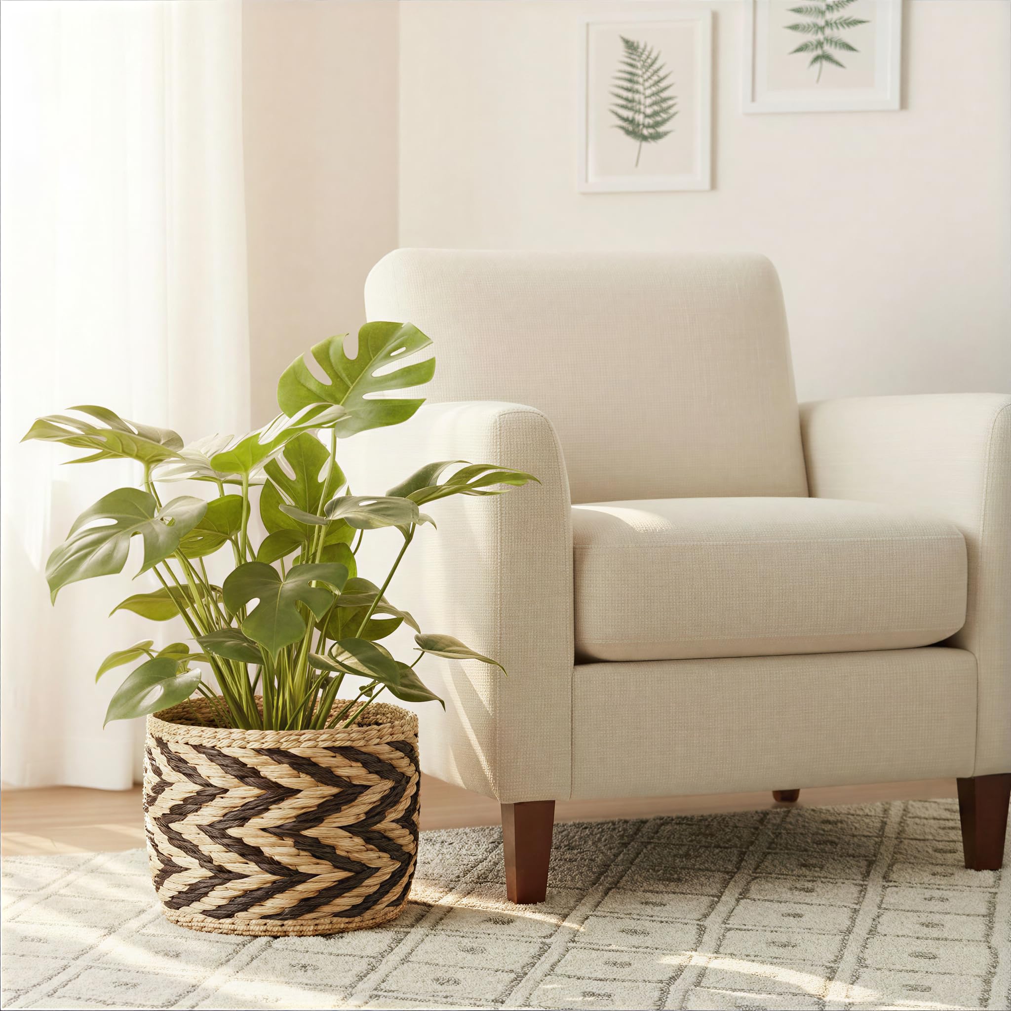 Household Essentials Cattail and Paper Zee Basket, Natural and Black