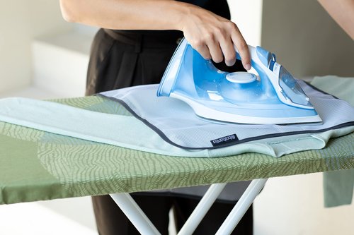 Brabantia Protective Ironing Cloth (15.75 x 23.62) Mesh Sheet to Prevent Steam Iron Shiny Marks on Clothes, Sensitive Fabric Garments