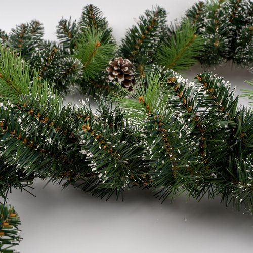 crsmatts Pre-Lit Christmas Garland, Artificial Holiday Garland with 50 Plug-in Lights, Pine Cone Decorations for Fireplace Mantel, Stairs, Windows, Indoor Outdoor 9FT