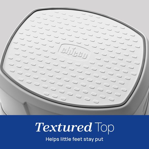 Chicco Single Step Stool, Durable Lightweight Plastic with Easy-Grab Handles, Textured Top and Slip-Resistant Base