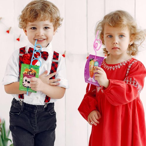32 Pack Valentines Day Straws with Valentines Day Cards for Kids, Coloful Crazy Loop Reusable Drinking for Kids Girls Boys School Classroom Exchange Gifts Prizes, Valentine Party Favors