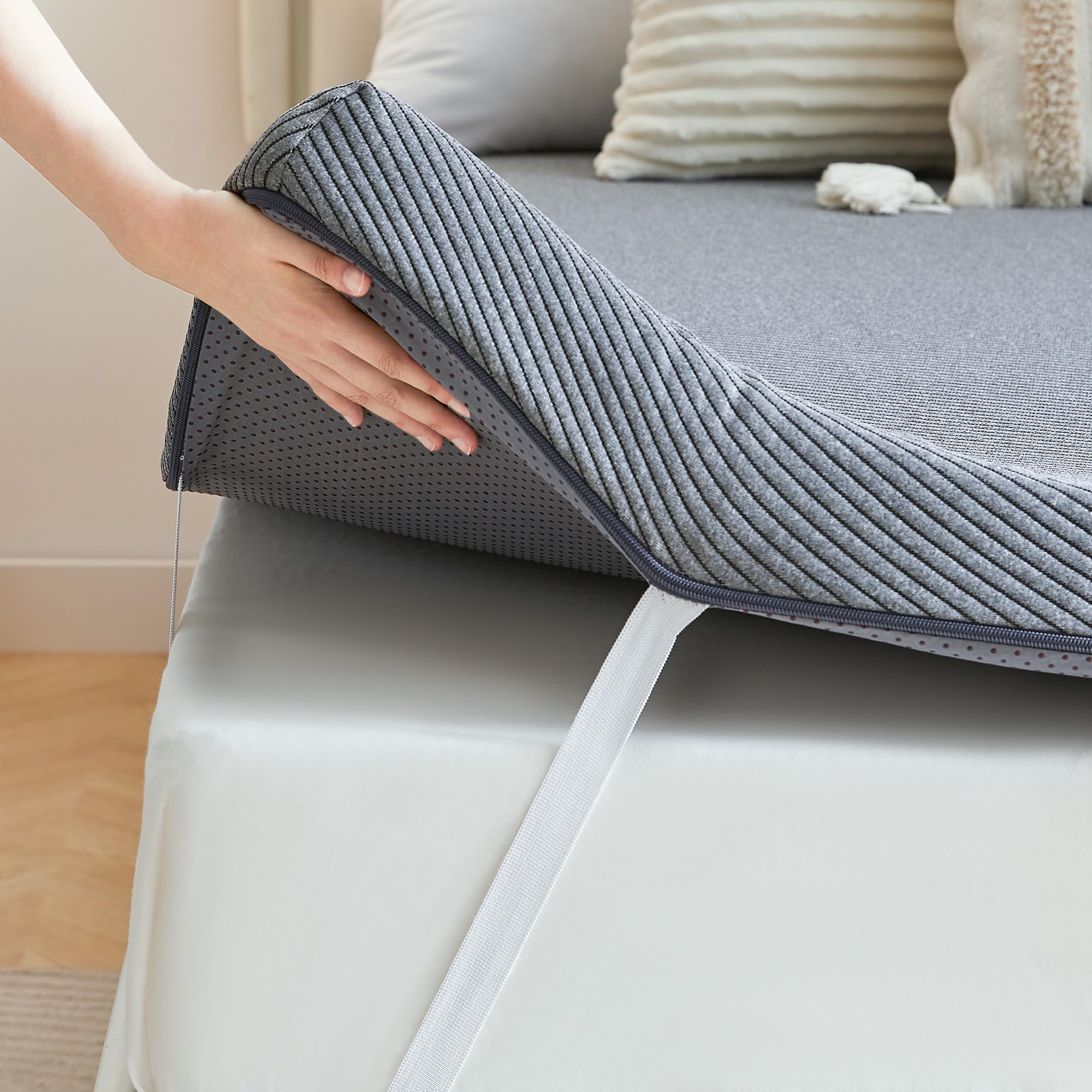 3 Inch Memory Foam Mattress Topper - Queen Mattress Topper with Cover, Mattress Pad for Pressure Relief, Premium Soft Cooling Sleep Bed Topper, Non-Slip Design