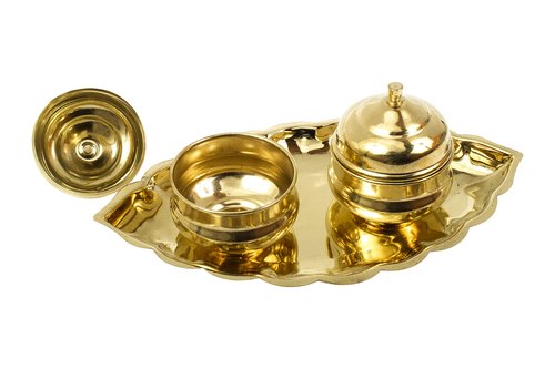 Spillbox Traditional Handcrafted Brass Thali Haldi kumkum Chandhan Holder Stand Plate with Lid |Roli|Chawal |Kumkum Box|Sindoor | Turmeric|Puja Worship- Oval 2 Bowl Small