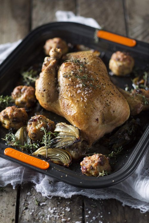Le Creuset Toughened Non -Stick Bakeware Rectangular Roaster - 33 x 29 cm