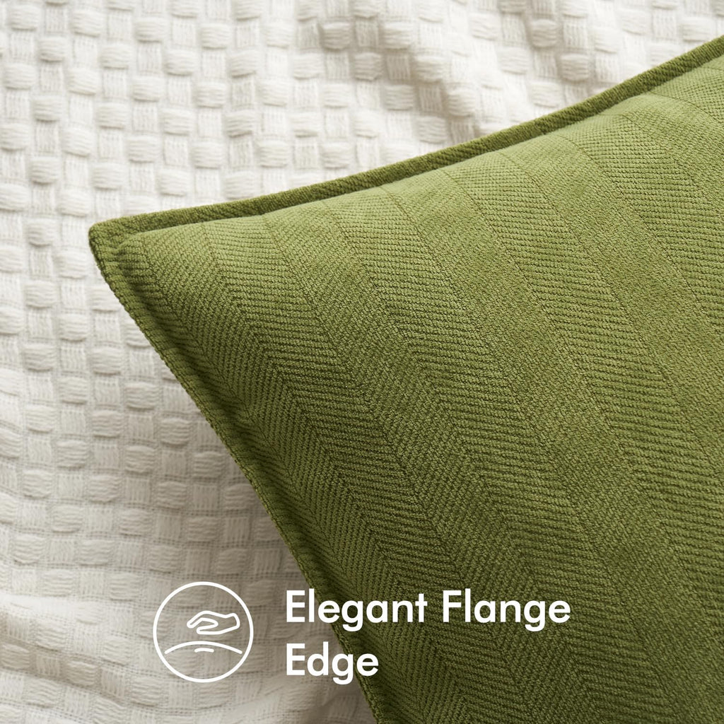 MIULEE Decorative Pillow Covers - Luxurious Soft Chenille in Moss Green | 18x18 Inch Farmhouse Cushions for Sofa & Bedroom