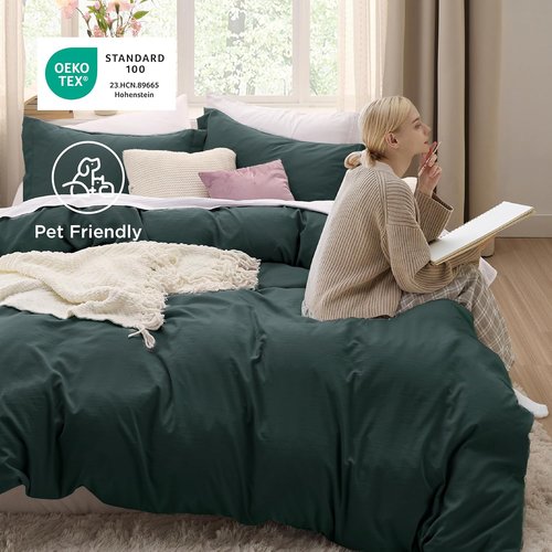 Bedsure King Size Duvet Cover Set - Forest Green Extra Soft Prewashed Cotton-Like Polyester, 3 Pieces with Zipper Closure & 2 Pillow Shams