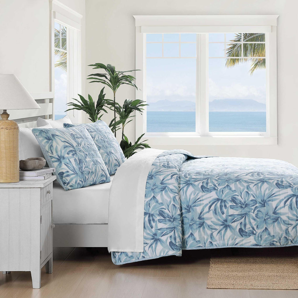 Tommy Bahama - King Quilt Set, Luxurious Bedding with Matching Shams, Coastal Inspired Room Essentials (Aubrey Blue, King)