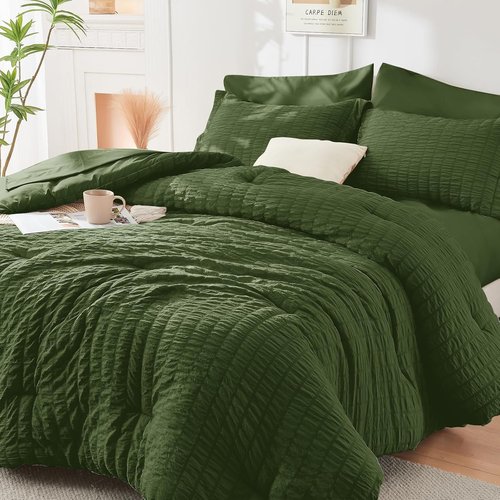 HYMOKEGE Queen Comforter Set - Olive Green Seersucker 7-Piece Luxury Bedding Set for All Seasons