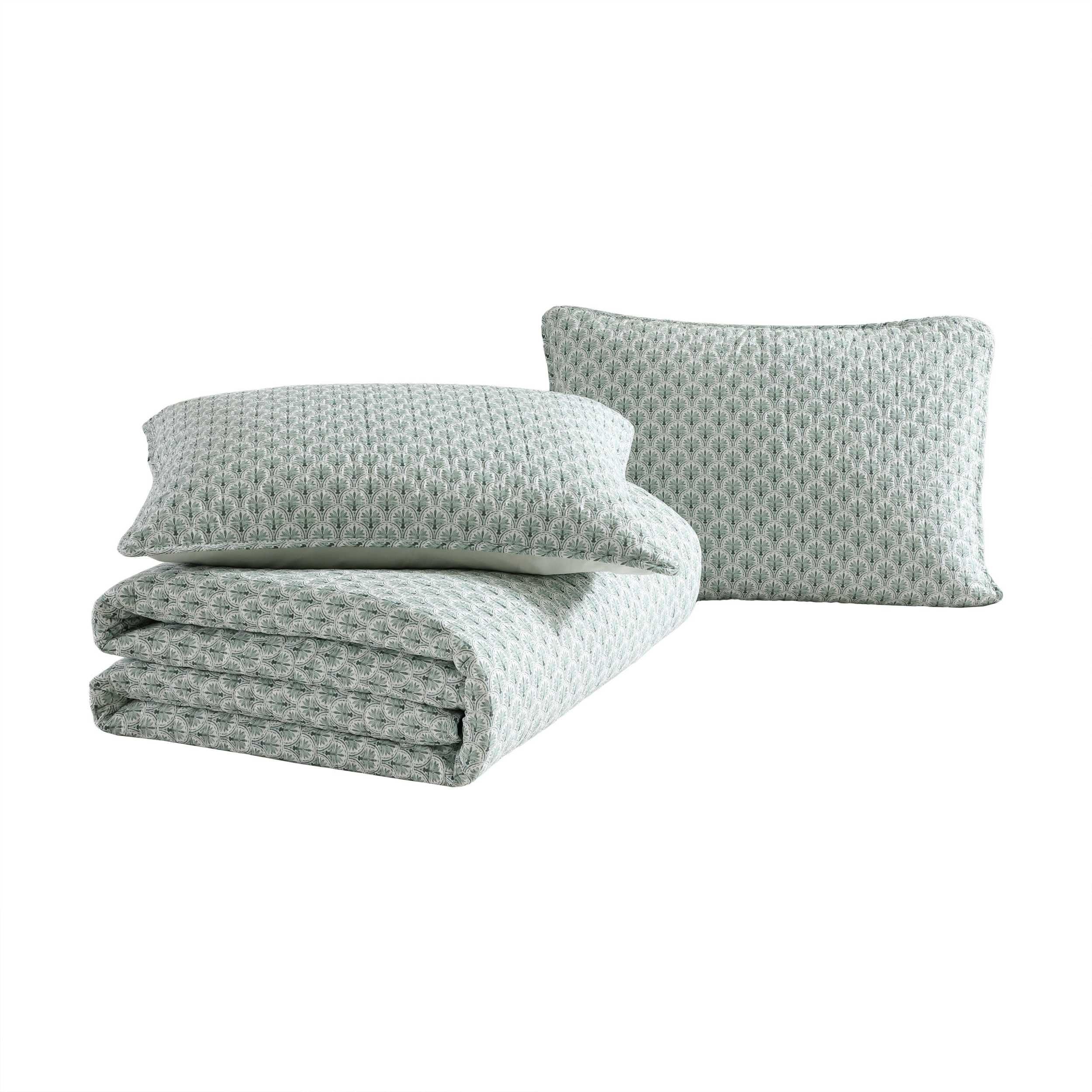 Tommy Bahama - Full/Queen Quilt Set, Super Soft Cotton Bedding with Matching Sham(s), Super Soft, Oeko-Tex Certified (Coastal Batik Green, Full/Queen)