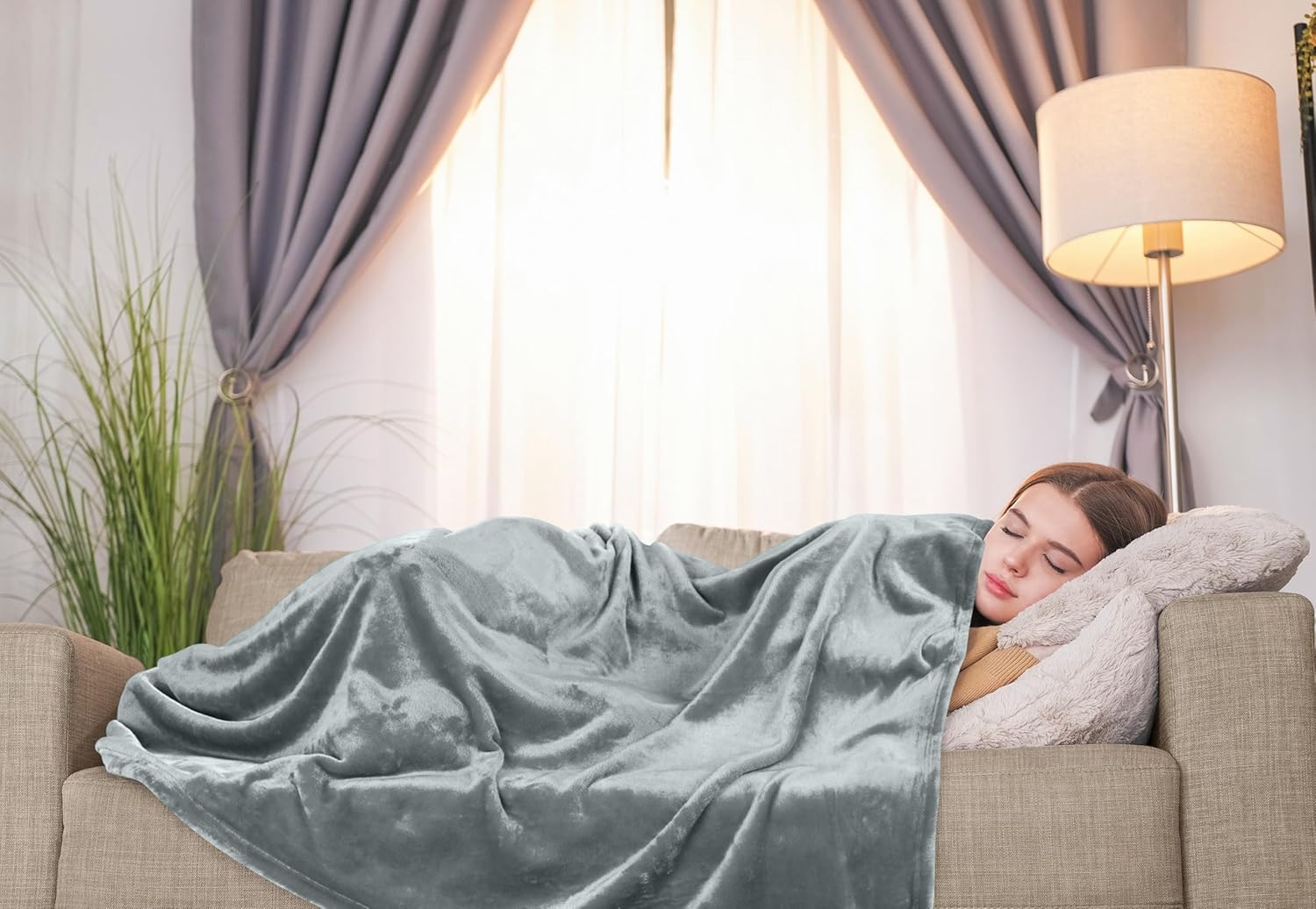 Utopia Bedding Fleece Blanket - Luxury Soft Microfiber Throw in Ash Grey | 50x60 Inch, Anti-Static, Cozy Design