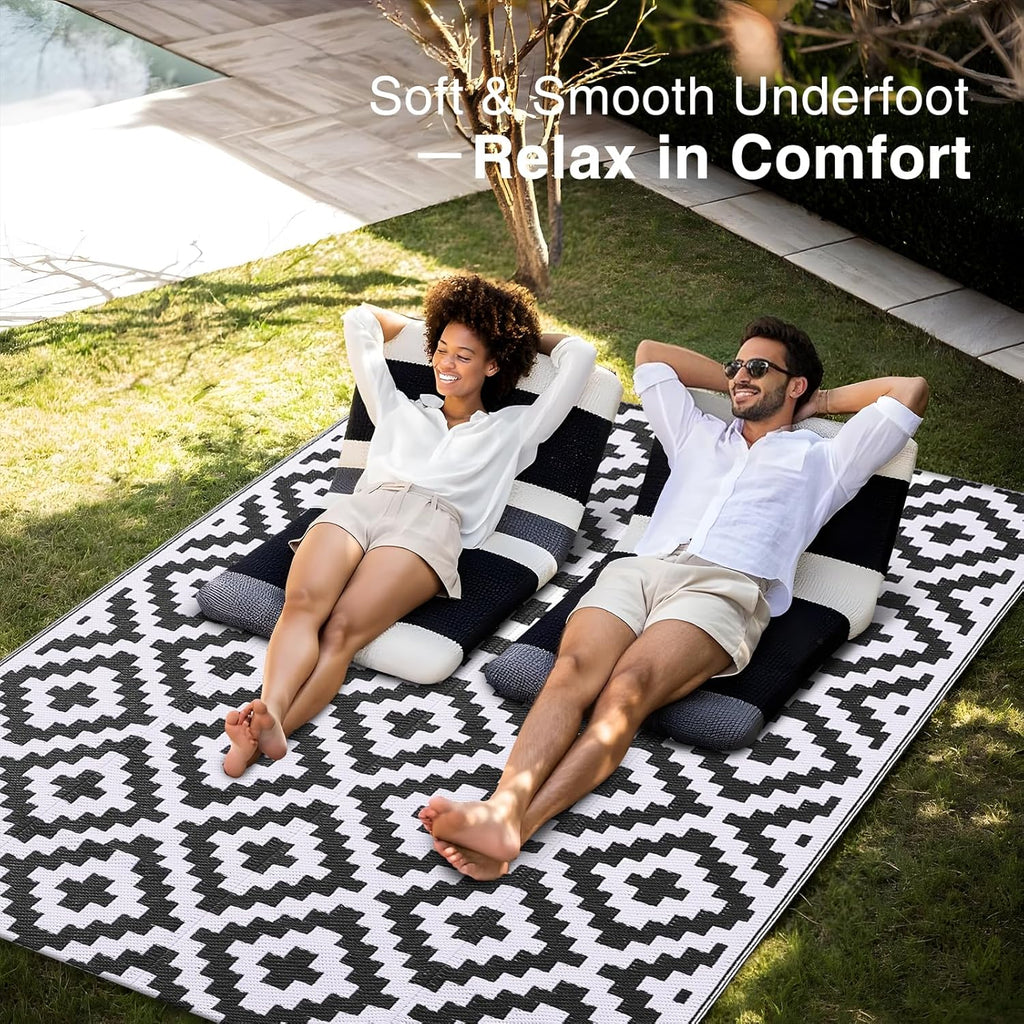 OLANLY Waterproof Outdoor Rug - Versatile 5x8 ft Plastic Straw Mat for Camping & Patio | Black & White