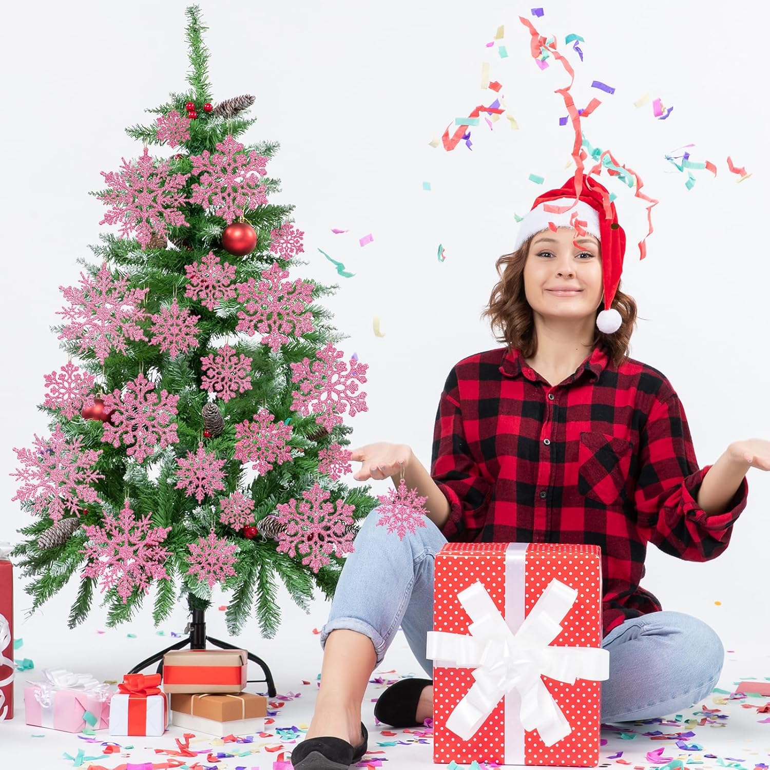 Skiennix 36-Piece Christmas Light Pink Snowflake Ornaments - Glittery Plastic Decorations for Winter Trees