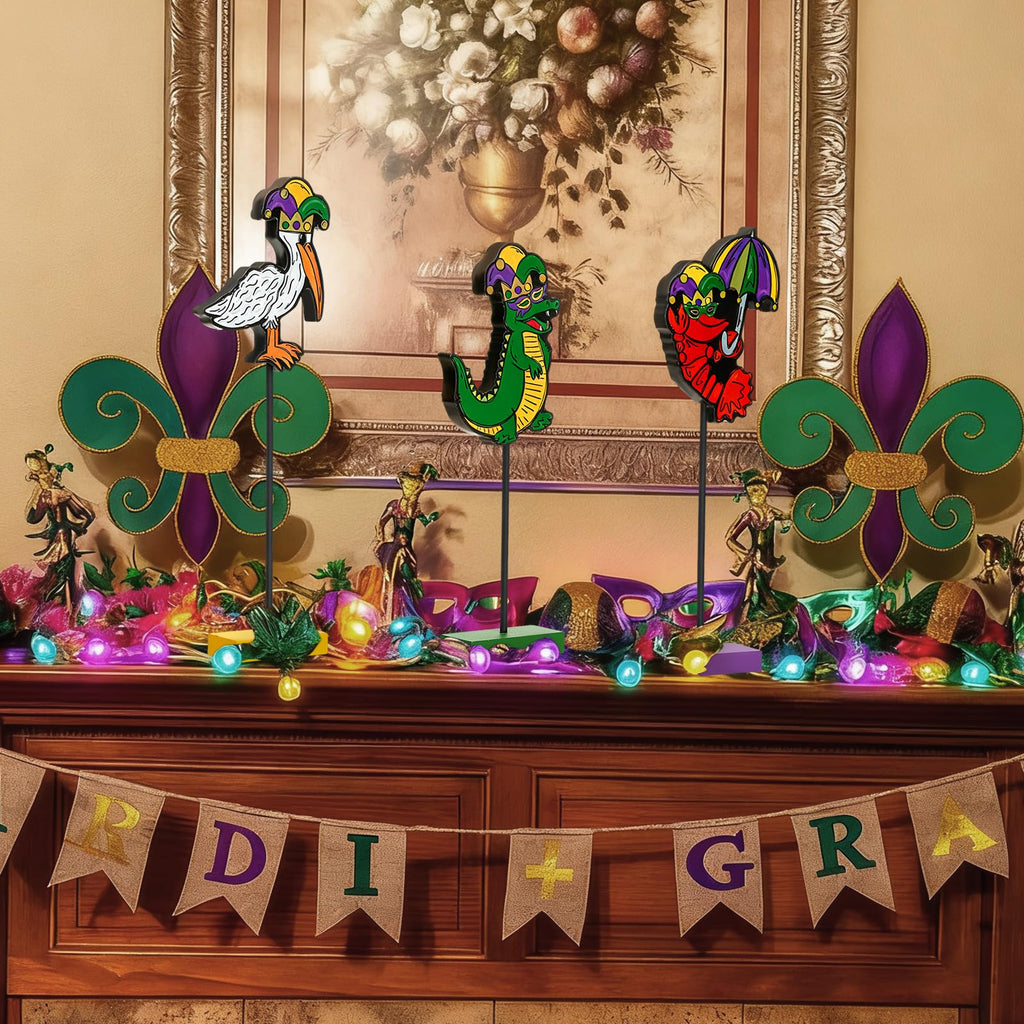 Thyle 3 Pcs Mardi Gras Table Decorations Tiered Tray Decor Wood Set Rustic Mardi Gras Table Centerpiece Crawfish Pelican Alligator Louisiana Themed Animals Decor for Gift Kitchen Home Party Supplies