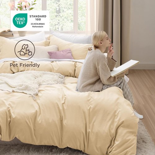 Bedsure Duvet Cover Set - Extra Soft Prewashed Queen Size Bedding, 3 Pieces with Zipper Closure & 2 Pillow Shams