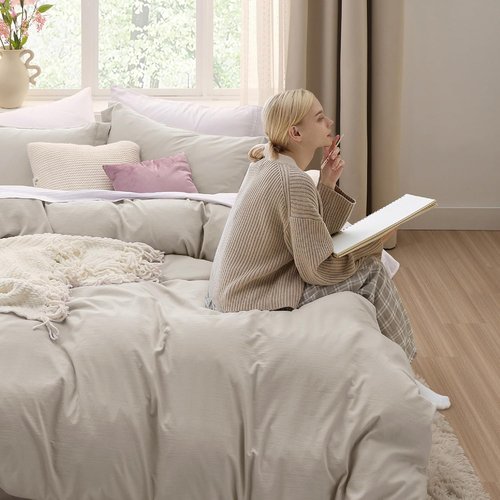 Bedsure Duvet Cover Set - Extra Soft Queen Size 3-Piece Bedding Set with Zipper Closure | Linen 90x90 Inches