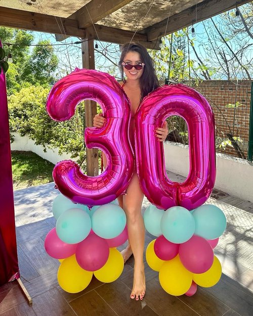Hot Pink Number 60 Balloon - 40 Inch 60th Birthday Decoration for Women | Vibrant Party Supplies