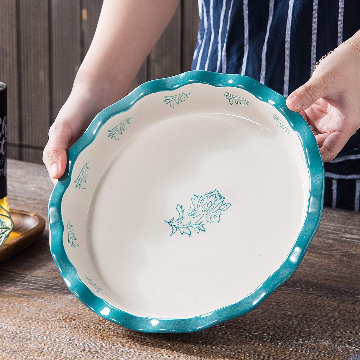 Wisenvoy Ceramic Pie Pan - Non-Stick Deep Dish Baking Plate for Perfect Pies | 9-Inch Size