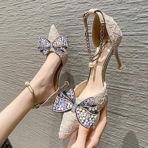 KOOBOOK Sparkly Rhinestone Bow Shoe Clips - Fashionable Shoe Decorations for a Dazzling Look (2 Pcs)