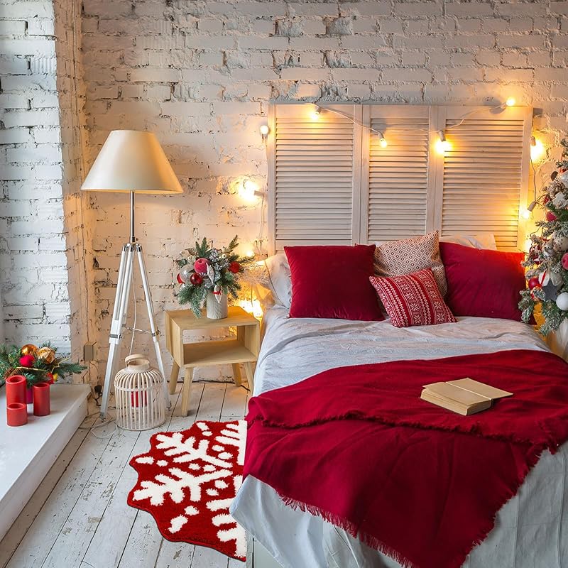 Tinideya Red Christmas Snowflake Semicircle Bathroom Rug Doormat - 18.9 x 34.6 in, Plush Microfiber