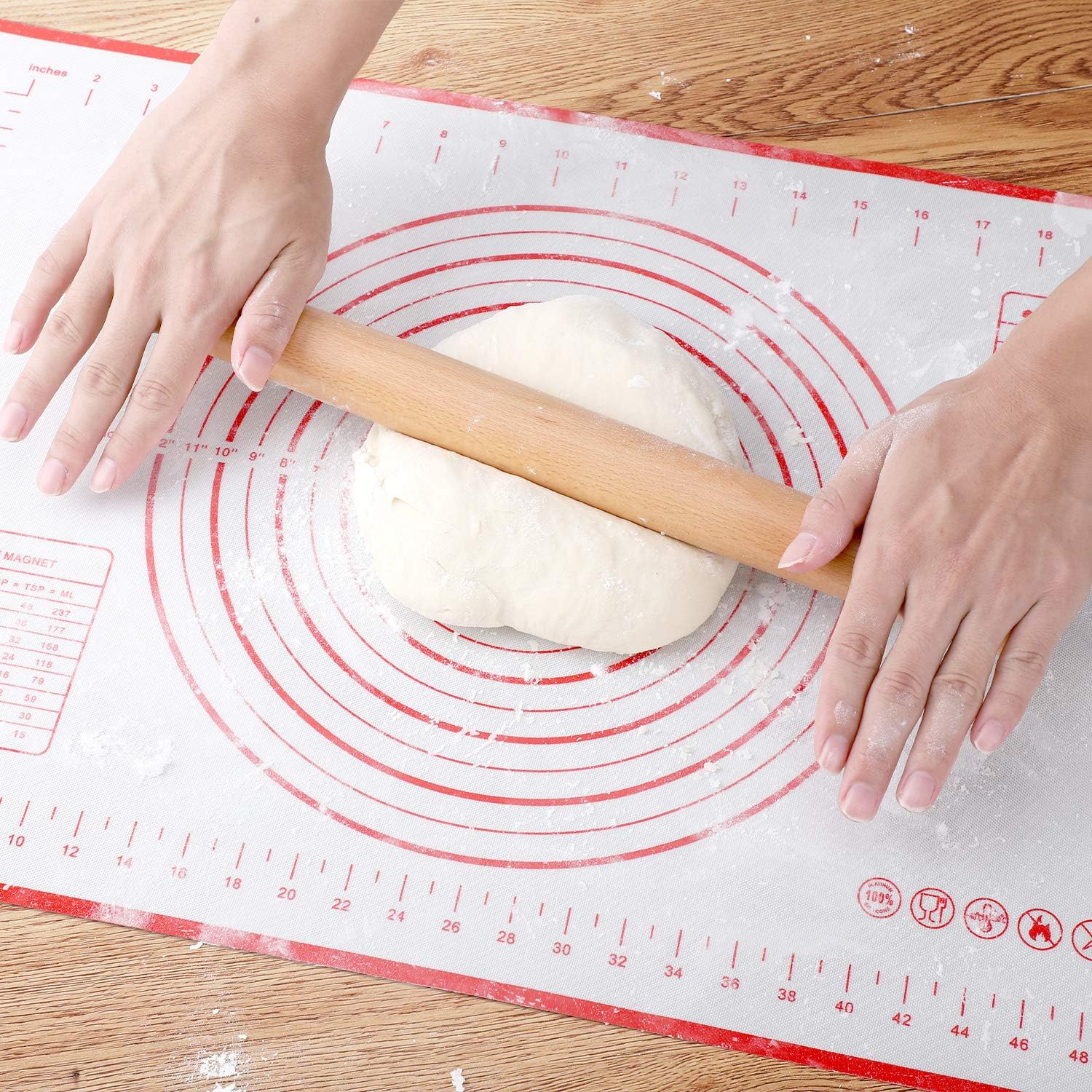 QUELLANCE Wood French Rolling Pin - Beech Wood Dough Roller with Silicone Baking Mat | Ideal for Pizza, Pastries & Cookies