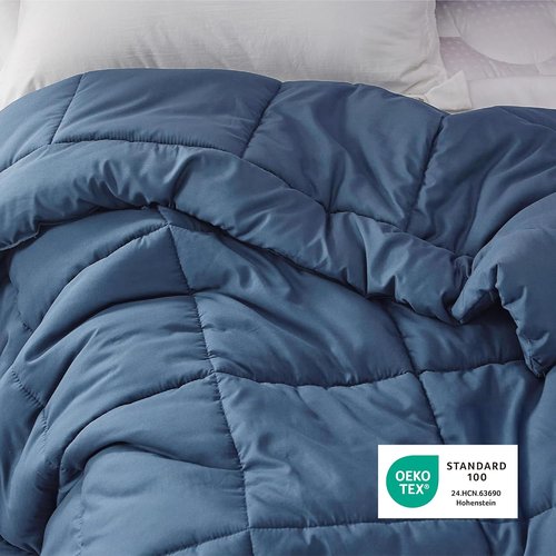 Bedsure Comforter Duvet Insert - All-Season Quilted Twin Bedding Blanket, GentleSoft Down Alternative, Dark Slate Blue, 88 x 68 Inches