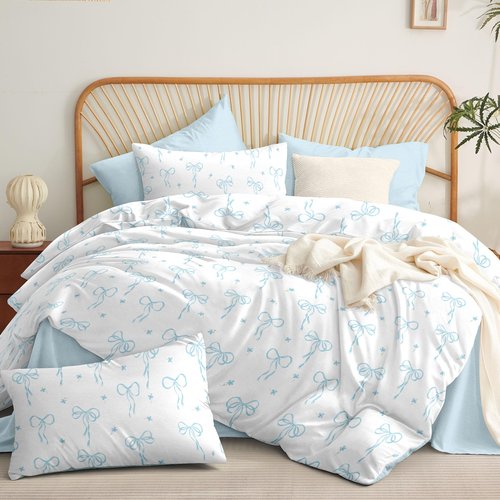 Bildenly Comforter Set Full Size White - Light Blue Bow Quilt Bedding Set 3 Pieces, Comforter Set Full, Soft & Lightweight Comforter(79‘’ x 90‘’) for Girl All Season & 2 Pillow Cases(30‘’x20‘’)