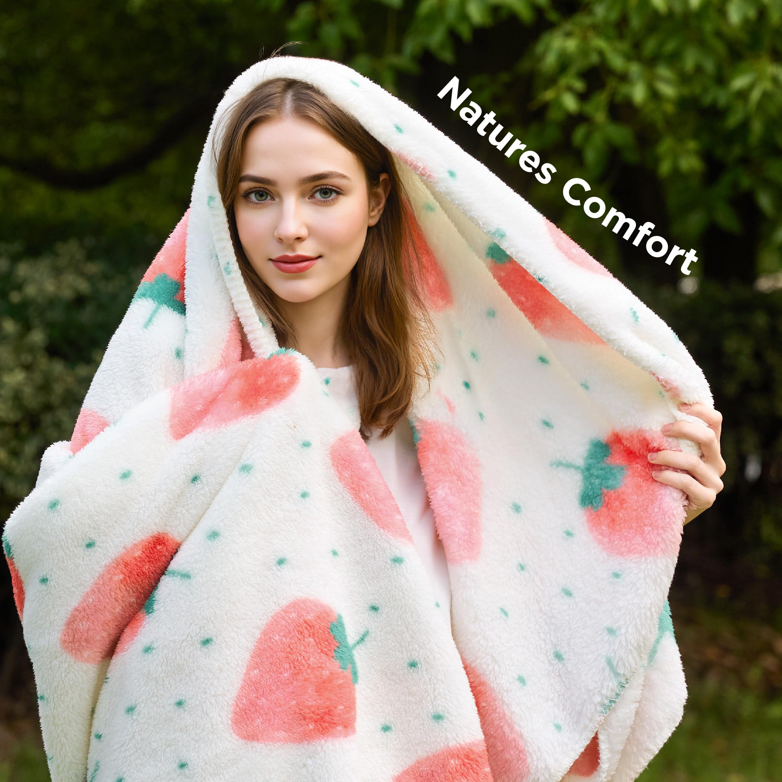 Bedsure Cute Strawberry Decor Throw Blanket Pink for Kids - Soft Fleece Throw Home Decor for Girls Women Teens as Birthday, GentleSoft Cozy Fruit Pattern Blankets for Couch Bed, 50x60