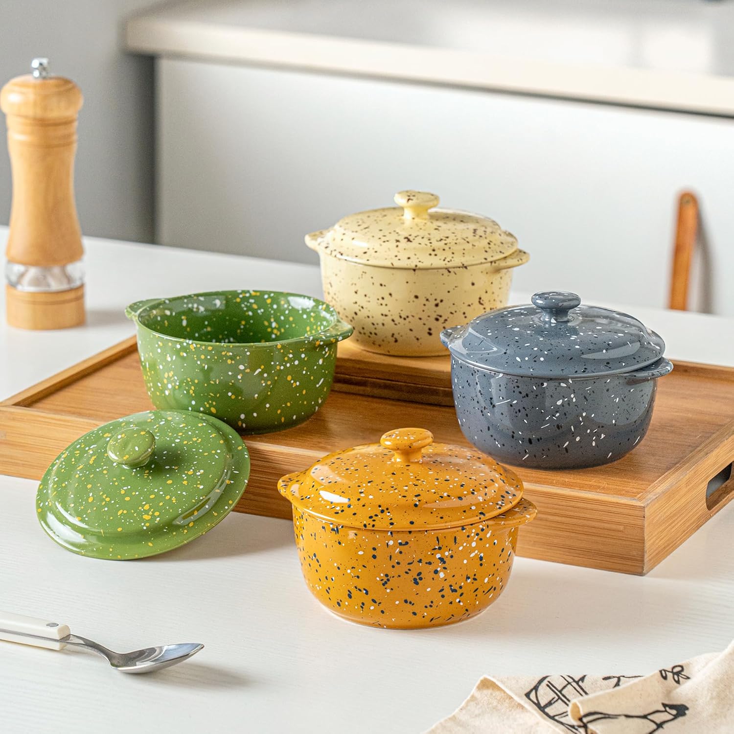 Skiennix Mini Ceramic Casserole Dishes - Oven-Safe 10 Oz Ramekins with Lids & Handles | Green 4-Pack