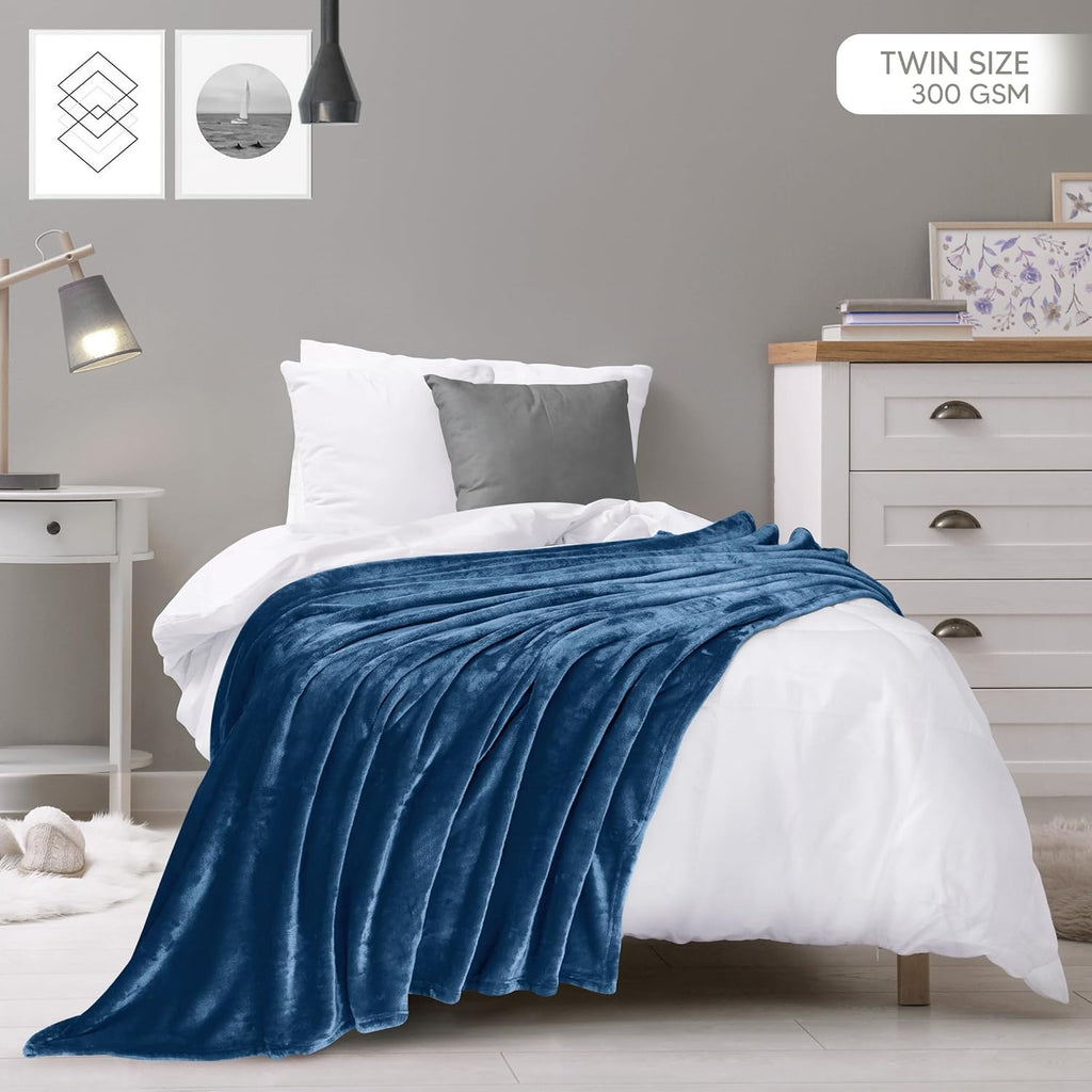 Utopia Bedding Fleece Blanket - Luxury Royal Blue Twin Size Microfiber | Soft, Anti-Static, 300GSM (60x80 Inch)