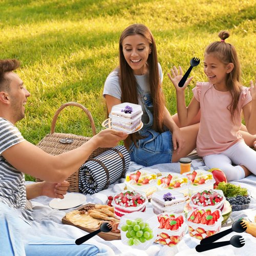 100Pcs 8oz Plastic Dessert Cups with Lids and Spoons,Disposable Parfait Cup Square Cake Containers for Party Favor,Mousse,Yogurt,Pudding,Snacks,Fruits,50 Sets