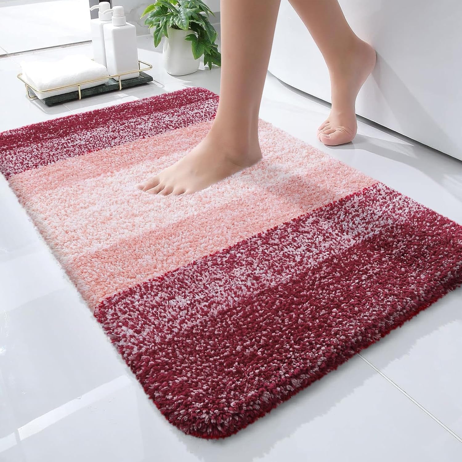 OLANLY Bath Rugs Mat - Extra Soft Microfiber, Quick Dry & Machine Washable | 24x16 Inches, Red