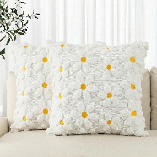 AVOIN colorlife Spring Summer Cream White Daisy Throw Pillow Covers Set of 2, 18 x 18 Inch Seasonal Flora Farmhouse Decor Flower Soft Plush Faux Fur Jacquard Cushion Case for Home Sofa