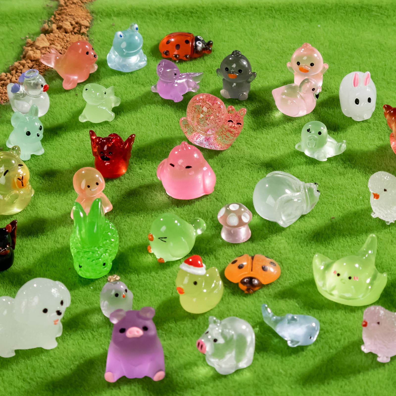 Teenzee 210Pcs Mini Resin Animals Variety Tiny Animals Figures Miniature Little Small Figurines Bulk for Micro Fairy Garden Landscape Accessories Hide Decor Aquarium