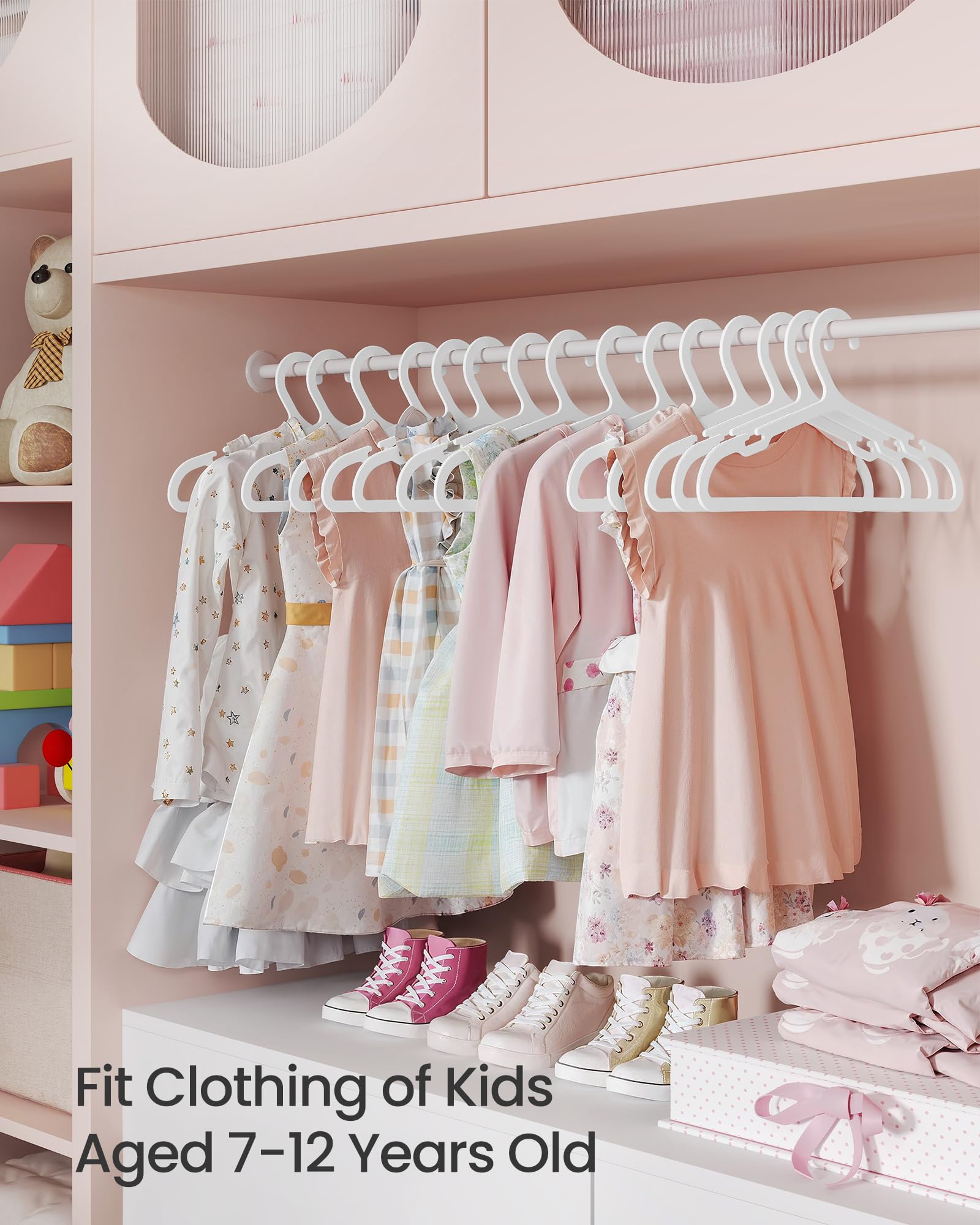 SONGMICS Kids Hangers 100 Pack, Plastic Baby Hangers for Closet, 14 x 7 Inches, for Children Aged 7-12 Years, Space-Saving, Non-Slip, Cloud White UCRP190W01