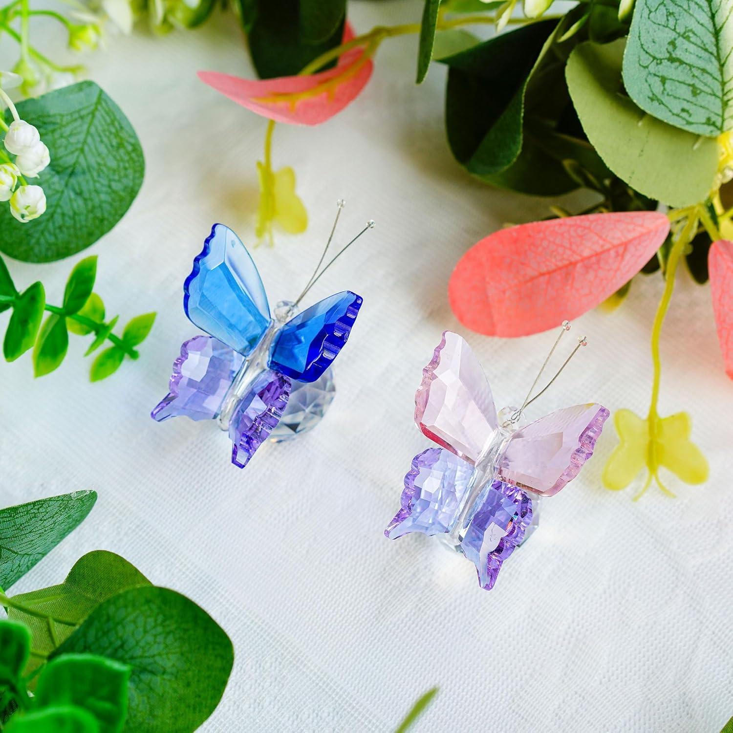 Skiennix Crystal Butterfly Figurines - Elegant Collectible Ornaments with Clear Ball Base | 2-Piece Set for Weddings & Gifts