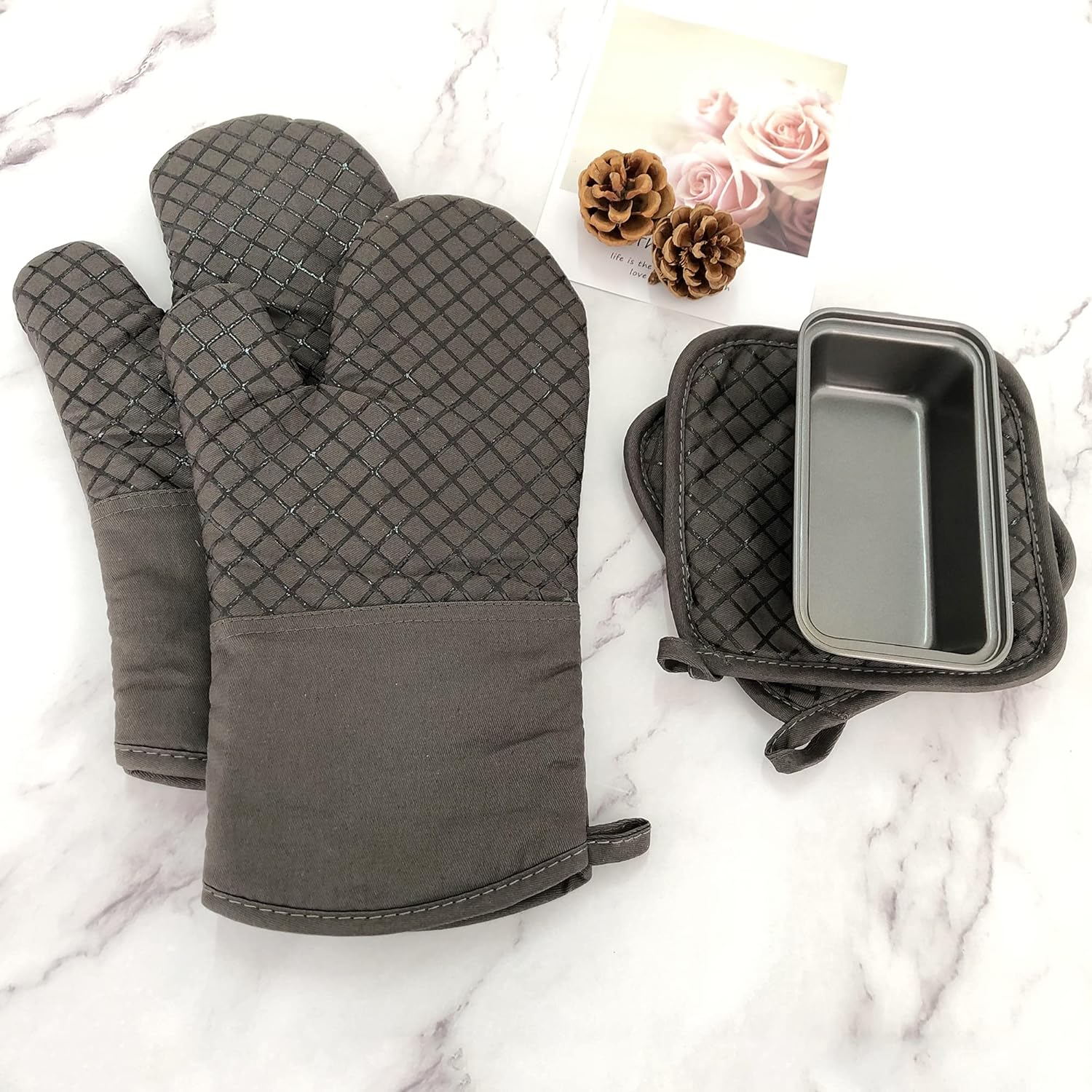 Skiennix Oven Mitts Set - 4 Pcs High Heat Resistant Kitchen Mitts & Pot Holders | Grey